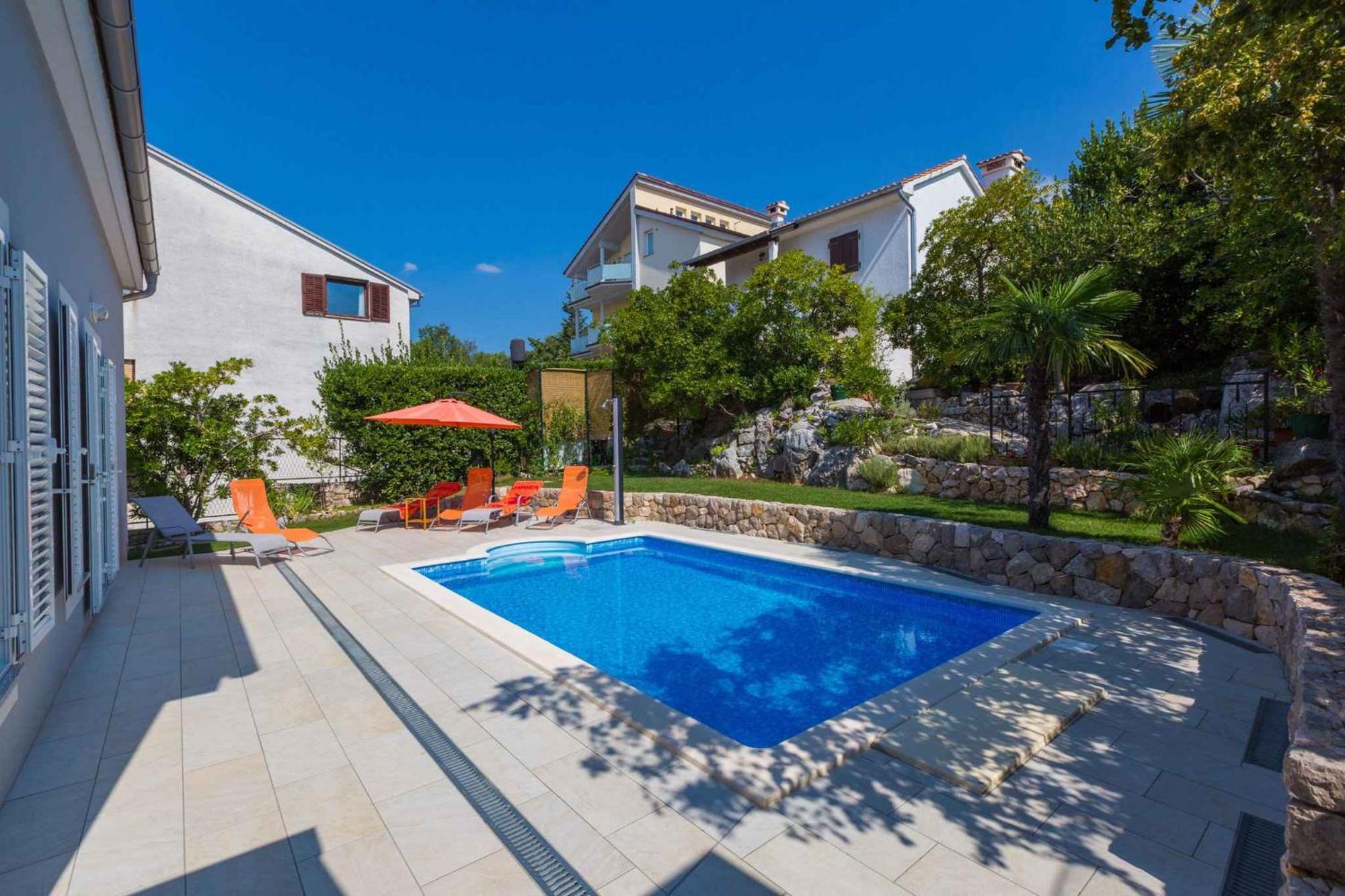 Holiday Home In Dramalj 39283 Exterior photo